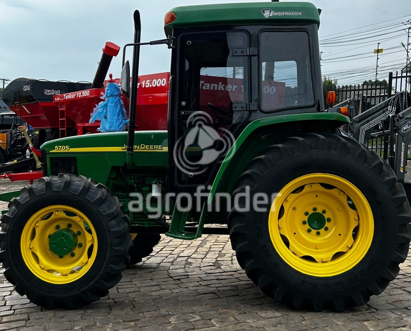 Trator John Deere 5705 Ano 2005 | agrofinder