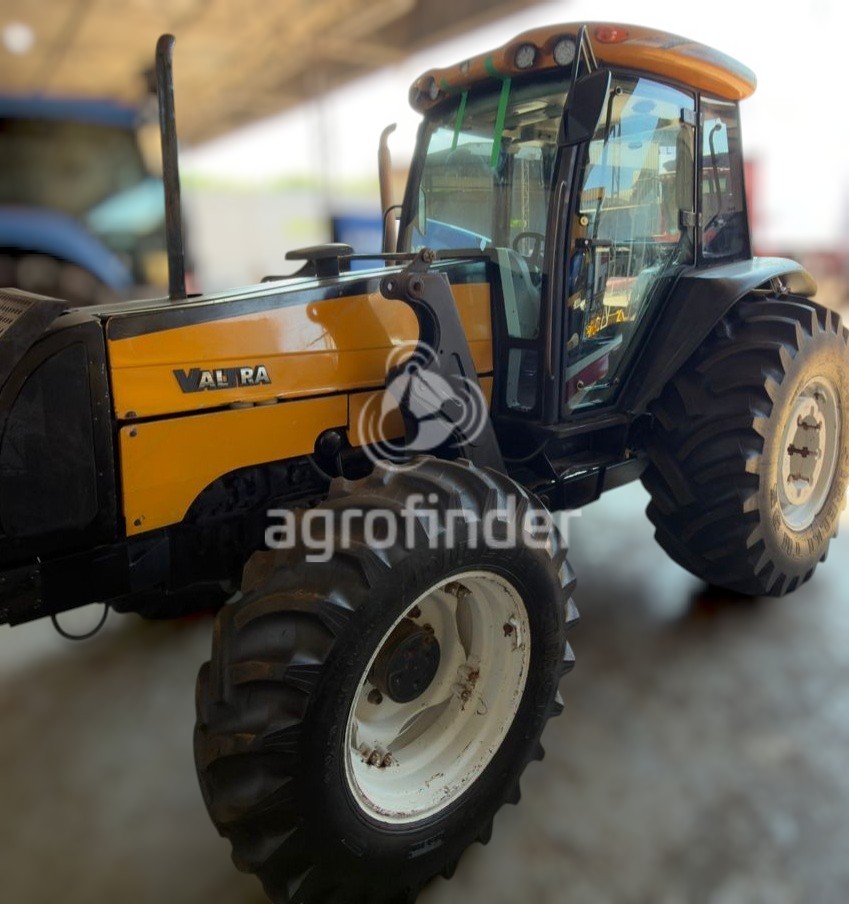 Trator Valtra BM110 Ano 2005 | agrofinder