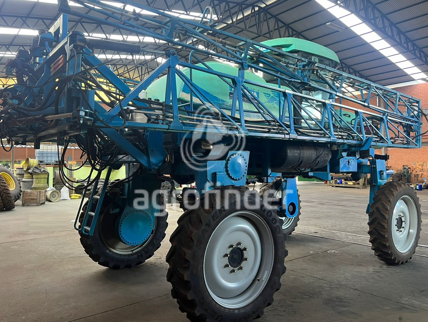 Pulverizador Autopropelido Montana Boxer 2000 ano 2007 | agrofinder