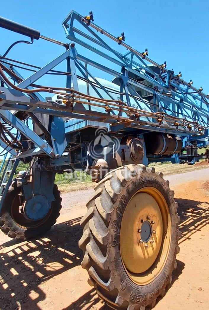 Pulverizador Autopropelido Montana Boxer 2000 ano 2006 | agrofinder